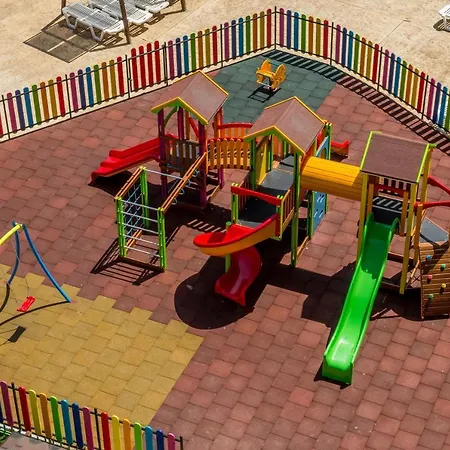 Hotel Aqua Nevis & Aqua Park