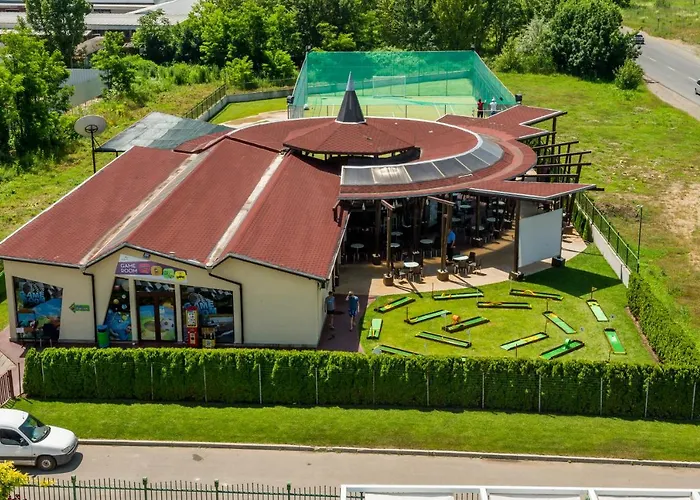 Hotel Aqua Nevis & Aqua Park 3*