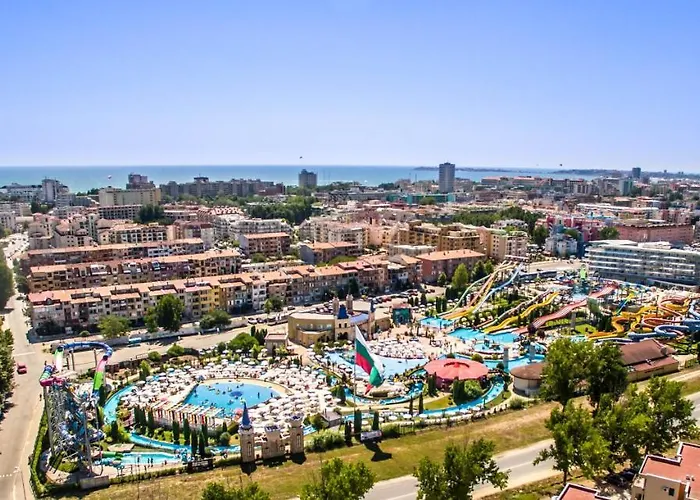 Aqua Nevis & Aqua Park מלון 3*