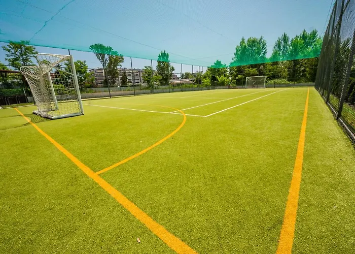 Aqua Nevis & Aqua Park מלון