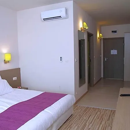 Hotell Aqua Nevis & Aqua Park