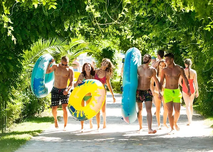 Aqua Nevis & Aqua Park Hotel
