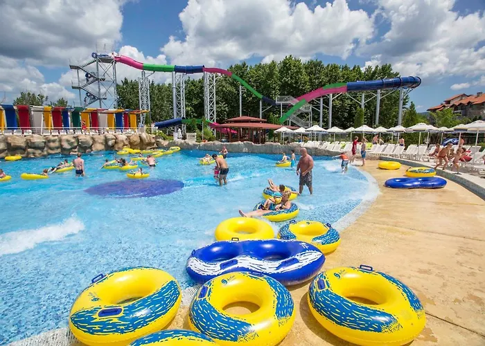 Aqua Nevis & Aqua Park 3* Sluneční pobřeží