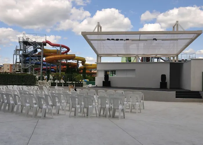 Aqua Nevis & Aqua Park 阳光海滩